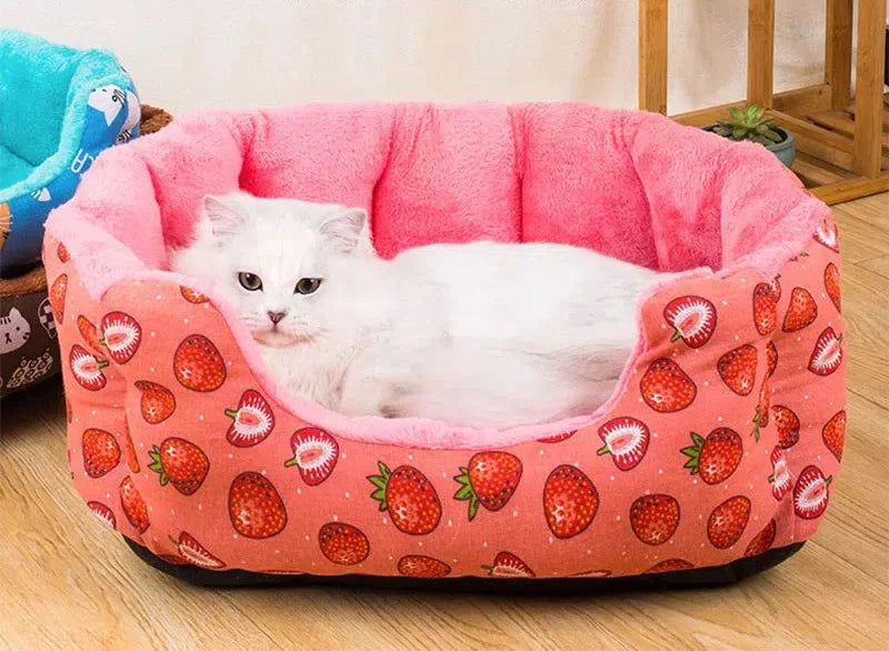 Round Plush Dog & Cat Bed – Soft, Warm Nest for Small Pets