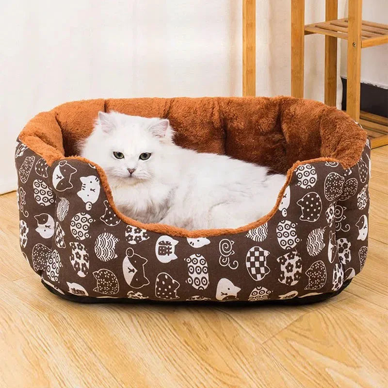 Round Plush Dog & Cat Bed – Soft, Warm Nest for Small Pets