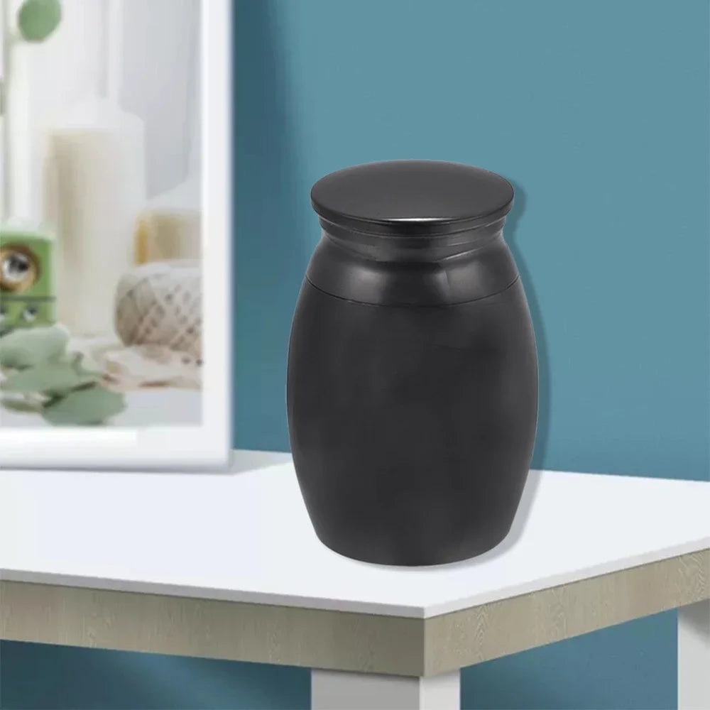 Memorial Cremation Pet Urn – Durable and Elegant